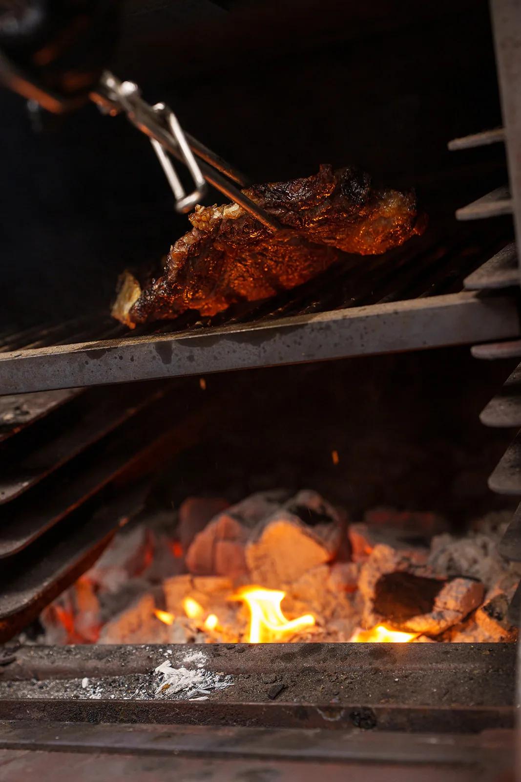 Carne en la brasa de Nook